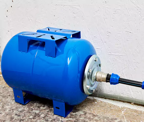 Expert Plumber for Well Pressure Tank Replacement in Skokie, IL: Schedule Affordable Tank Replacement Services with Us
